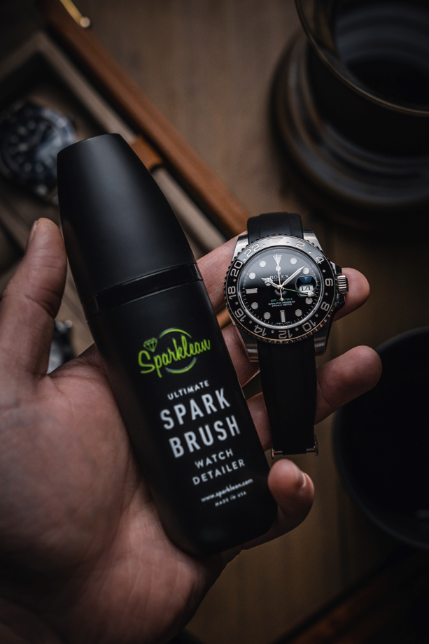 Sparkbrush Soft-Bristle Gentle en todos los metales, joyas y relojes